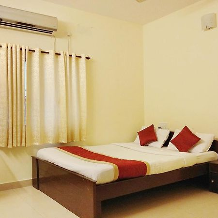Super Oyo Capital O Premium Hotel Victoria Heights Near Sri Someshwara Swami Temple Bangalore Dış mekan fotoğraf