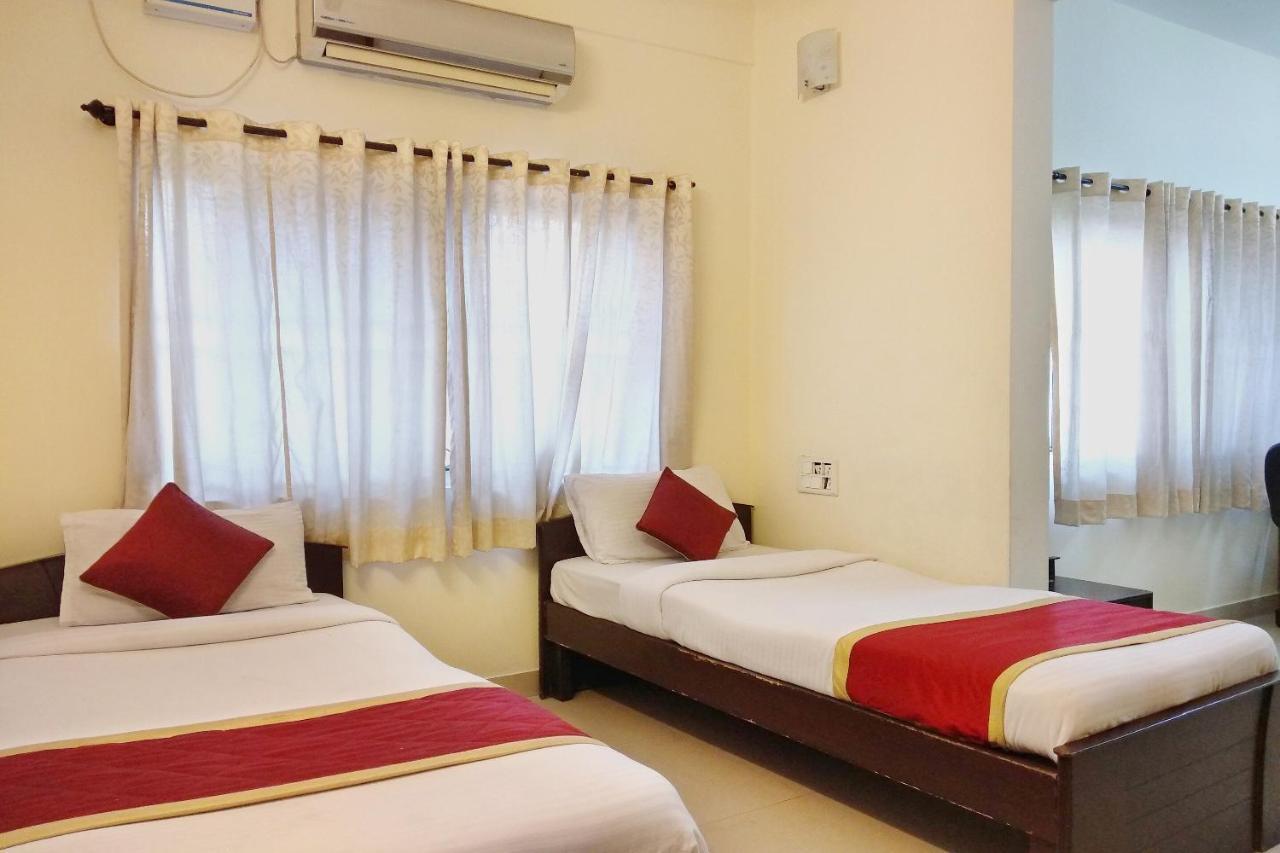 Super Oyo Capital O Premium Hotel Victoria Heights Near Sri Someshwara Swami Temple Bangalore Dış mekan fotoğraf