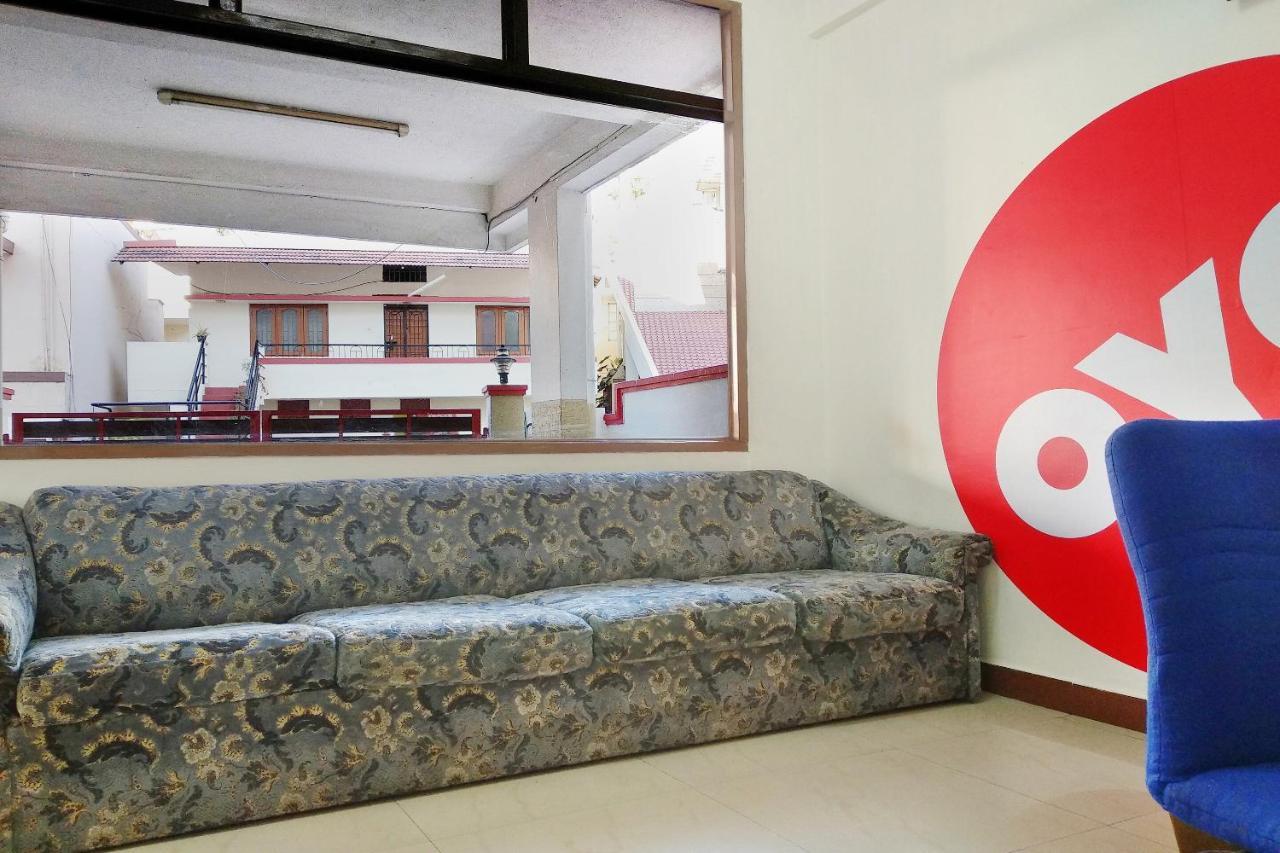Super Oyo Capital O Premium Hotel Victoria Heights Near Sri Someshwara Swami Temple Bangalore Dış mekan fotoğraf