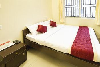 Super Oyo Capital O Premium Hotel Victoria Heights Near Sri Someshwara Swami Temple Bangalore Dış mekan fotoğraf